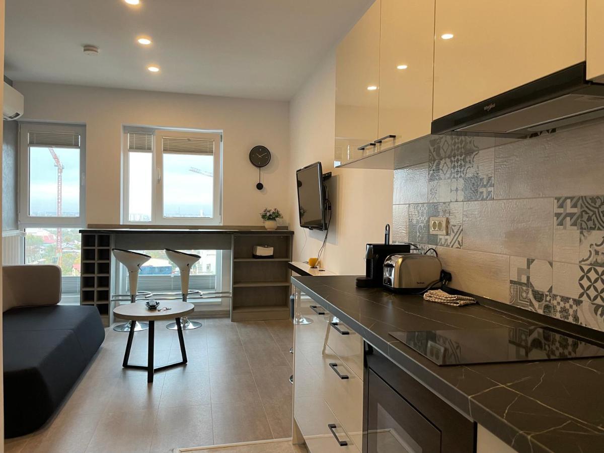 Beautiful Penthouse Lakeview W18 Букурещ Екстериор снимка